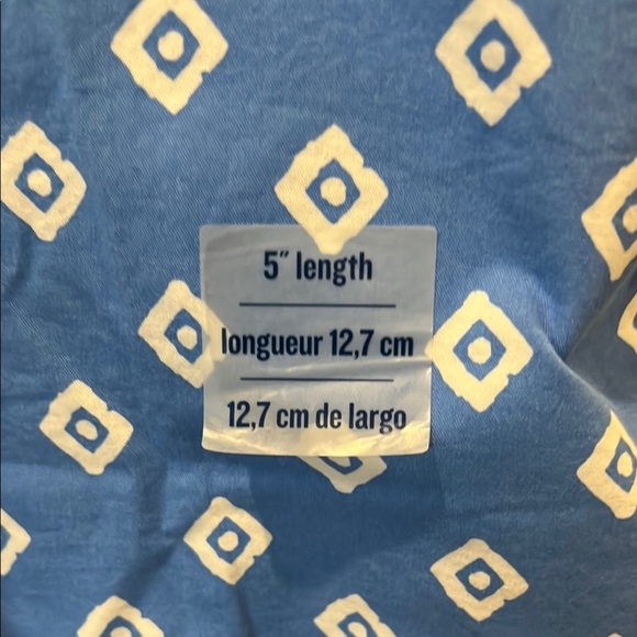 NWOT Old Navy Blue Patterned Women's Shorts size 12 - Picture 6 of 14